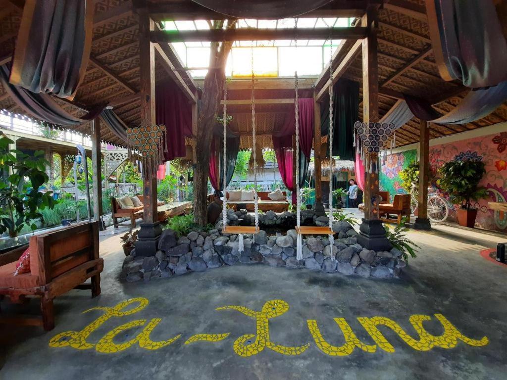 La Luna Resort Yogyakarta Sleman  Eksteriør billede