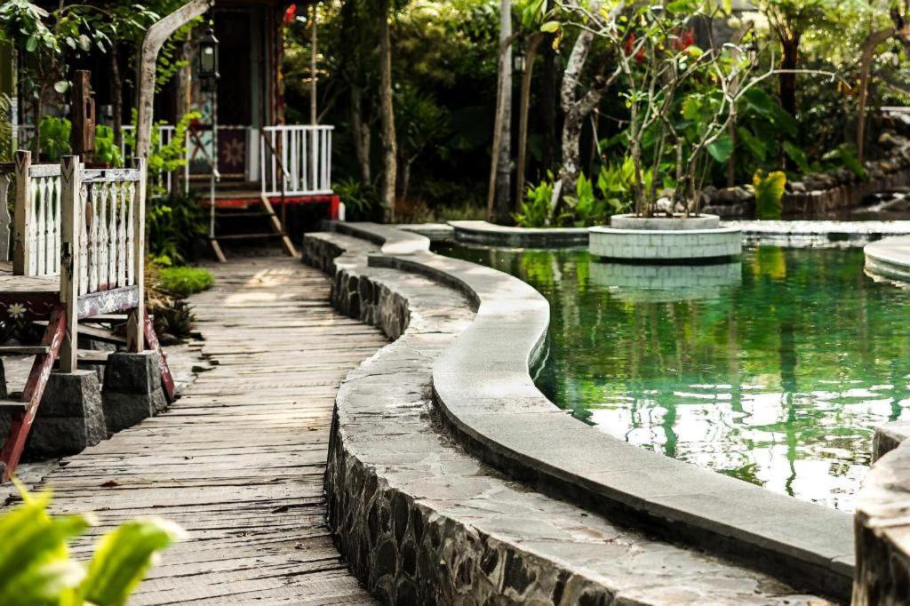 La Luna Resort Yogyakarta Sleman  Eksteriør billede